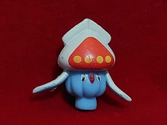 1.25in PIKACHU & 1in INKAY Pokemon Micro Mini figures & Corresponding Cards