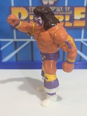 WWF Hasbro Ultimate Warrior – WWE Mattel LJN Titan Sports – Purple