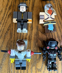 Lot of Random Mix Roblox Toys Action Figures, weapons, accessories No Codes +