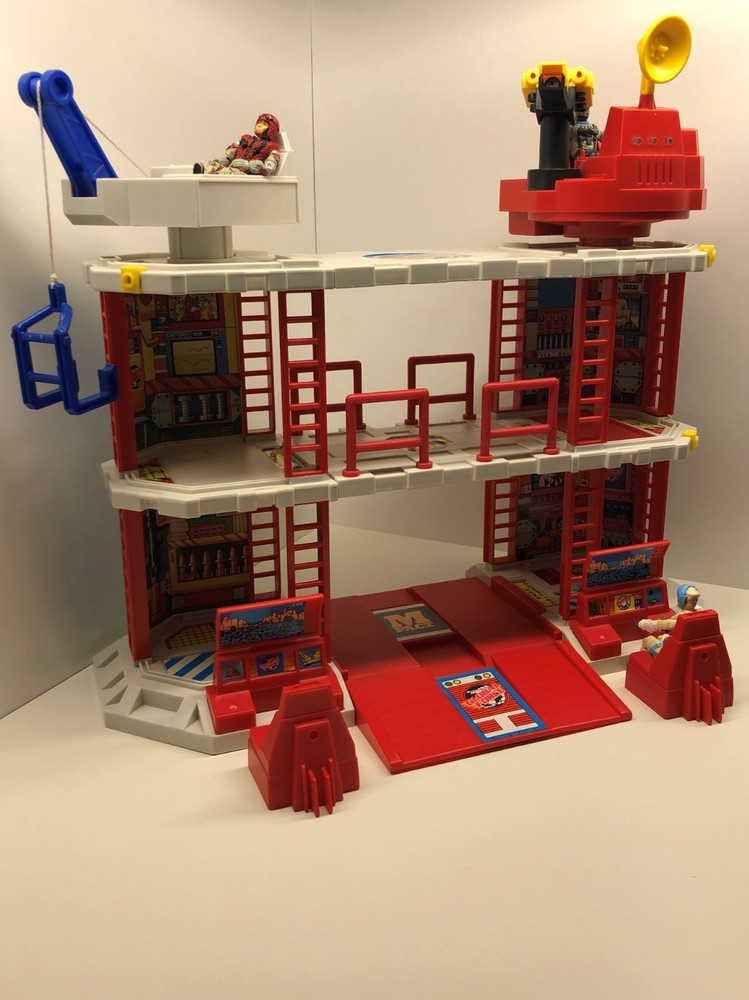 Toymax M-PACT Global Force Headquarters 1991