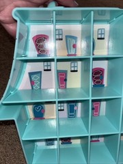 Disney Doorables Series 5 Blue Aqua Collector Case Display Pink Glitter Handle
