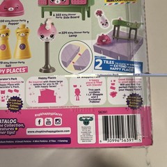 Shopkins Happy Places – Home Collection Kitty Dinner Party Decorator’s Pack NIB