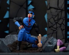 2026 SDCC JADA TOYS EXCLUSIVE Invincible (Battle Damaged Deluxe) 1:12