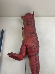 Vtg Carnotaurus Disney Dinoland Animal Kingdom plush Latex Rubber Dinosaur 36″