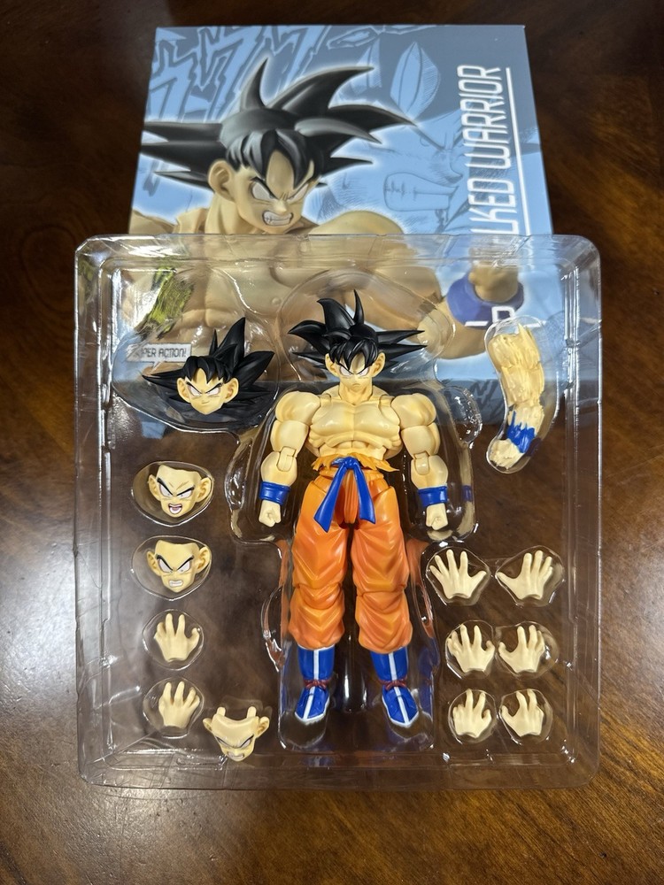 SH Figuarts Dragon Ball Z WOW Studios Son Goku Bulked Warrior Base Form *NEW*