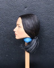 KUMIK KM18-45 Boxed 1/6 scale Female head sculpt NEW