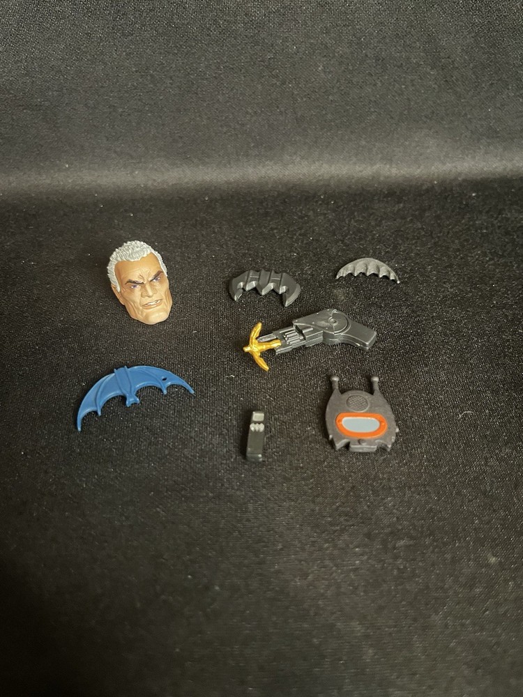 DC Multiverse McFarlane Batman Old Bruce Wayne Unmasked Head and Accessories
