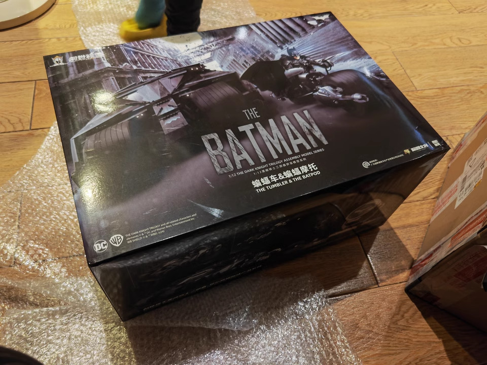 Modoking 1/12 The Batman: The Dark Knight Batmobile & Batpod Model Kit In Stock