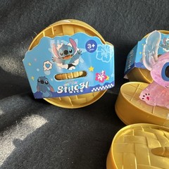 Disney Stitch Lilo & Stitch Glitter Figure w/ Gold Capsule Pack Ages 3+