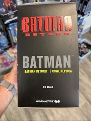DC Direct Prop Replica Wave 6 Batman Batman Beyond 1:3 Scale Cowl 7 inches