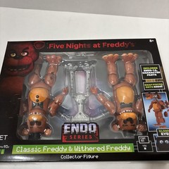 Error Five Nights at Freddys Endo Series Classic Freddy Withered FNAF Jazwares