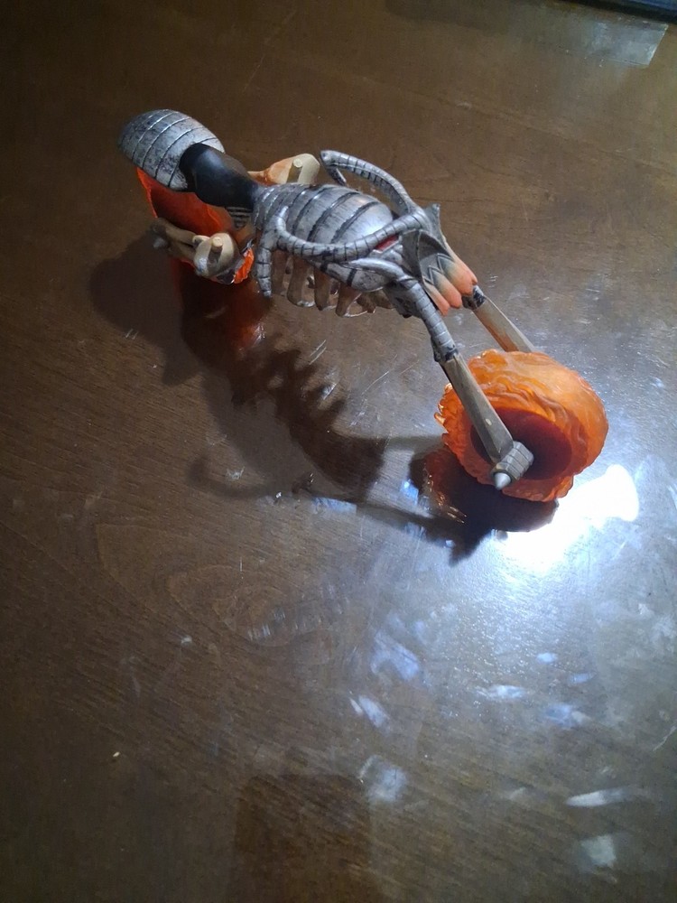 ToyBiz Marvel Legends Vengeance Motorcycle from the 2005 Legendary Riders Series