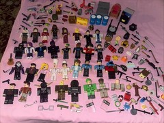 Large Mixed Lot of Robolox Action Figures & Accessories Toy Lot