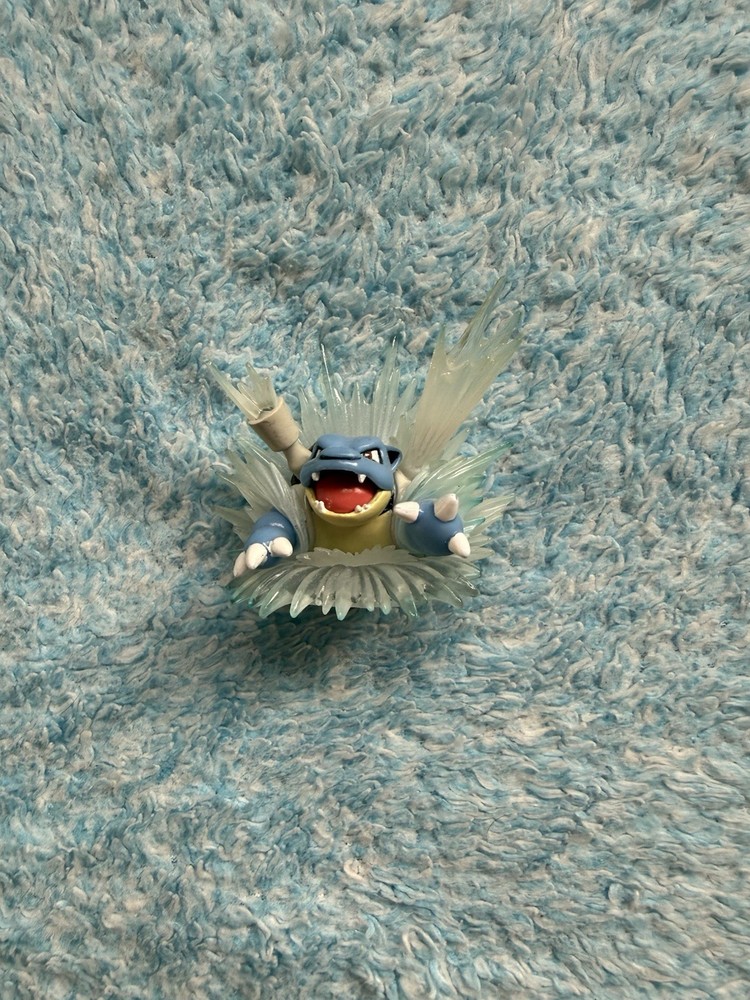 Pokemon Collection Blastoise Figure 2016 Red Blue Nintendo Generations