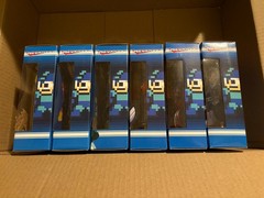 * JADA TOYS MEGA MAN , ELEC MAN , CUT MAN , ICE MAN , FIRE MAN HYPER BOMB NEW *