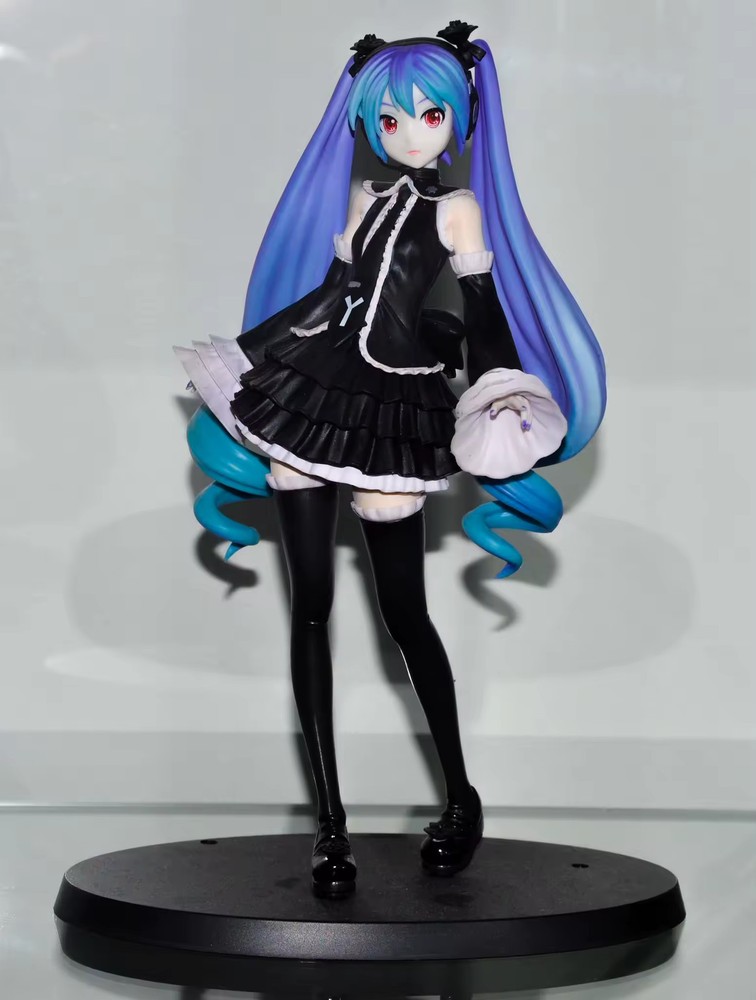 Hatsune Miku Project DIVA Future Tone Black Dress 17cm Anime Figure Toy