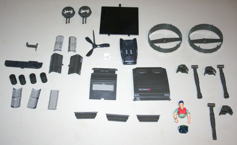 GI JOE 1984 Killer Whale parts lot