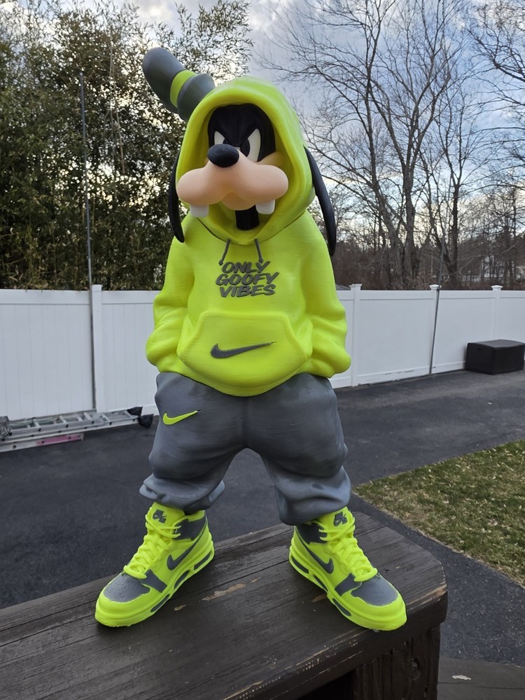Goofy Street Style Cartoon Figure – Urban Vibes 3D Collectible (13.5 in)