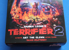 NECA DAMIEN LEONE’S TERRIFIER 2 ULTIMATE ART THE CLOWN FIGURE NEW IN BOX