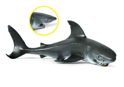 19.5cm Great White Shark PVC Toy Fish Ocean Sea Animal Figure Kids Gift