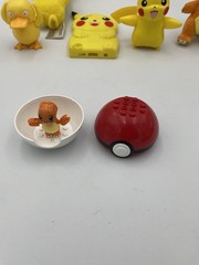 24pc Vintage Pokémon Figure Toy/Collectibles Lot – Unique PLUSH PIKACHU T4