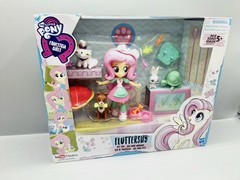 My Little Pony G4 Equestria Girls Fluttershy Pet Spa NIB Friendship Is Magic