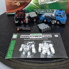 Transformers Kingdom War for Cybertron Golden Disk Puffer & Road Ranger Lot