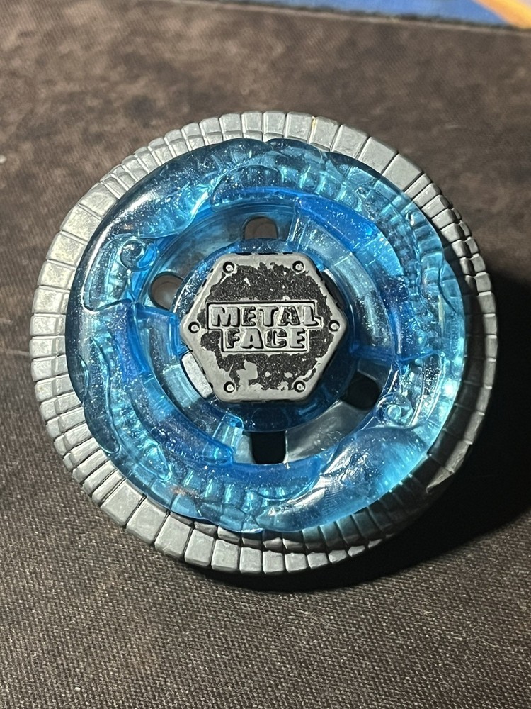 Duo Cygnus GB145RS Metal Face Spark FX Beyblade HASBRO competitive combo