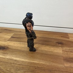 NECA Gears Of War 3 Clayton Carmine 3.75″ Scale Figure Only Series 1 Ships fast!