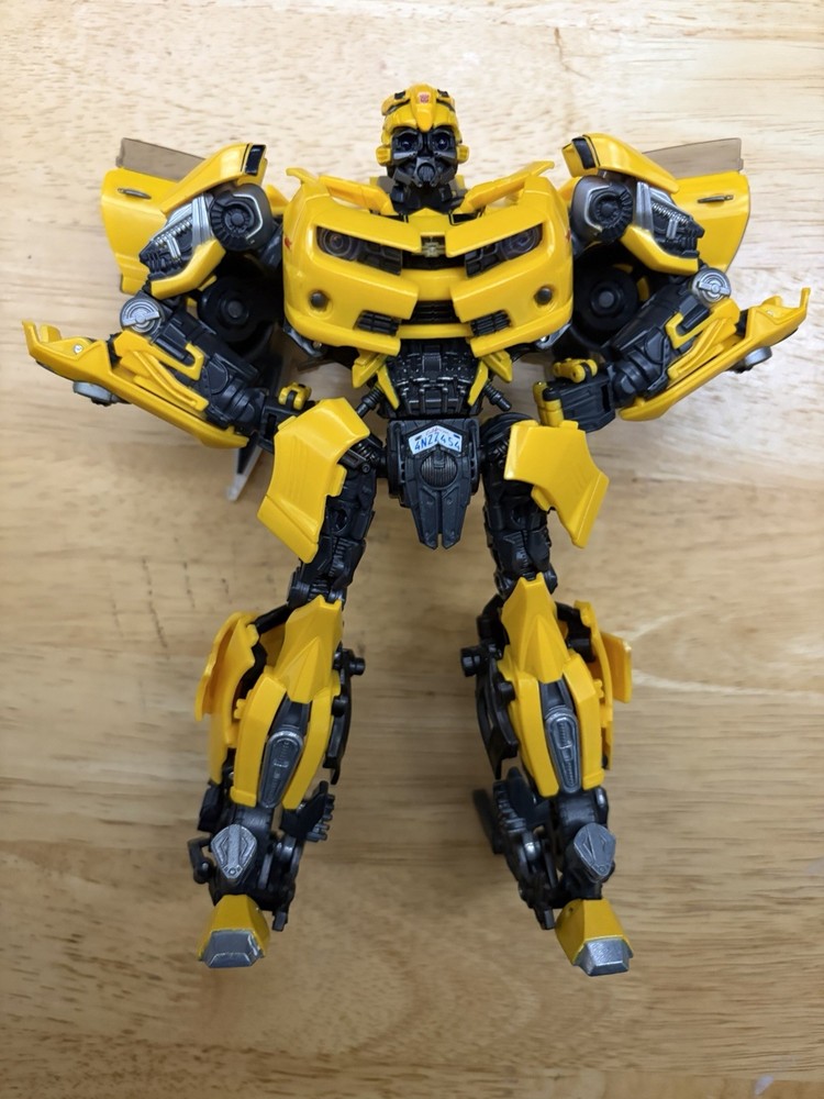 Transformers Bumblebee Action Figure MPM-03 Missing Cannon