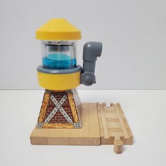 Thomas & Friends Wooden Railway Water Tower Maron Bridge Figure 8 Train Tracks