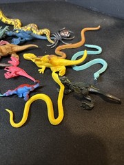 VTG Dinosaur & Snakes Toys Lot of 36 Mixed 80s 90s 00s Plastic/ Rubber Great Con