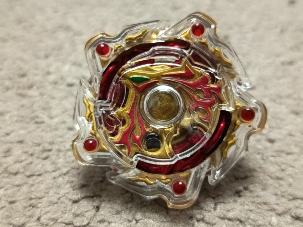 Amaterios Aero Assault Red Gold Mint Beyblade TAKARA TOMY BURST