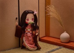 Demon Slayer Kimetsu Nezuko 9.1in Anime Articulated Doll Harmonia humming GSC