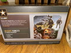 US Army 11 Piece Desert Forces Playset Off Road Vehicle – Weapons Tools Soldiers
