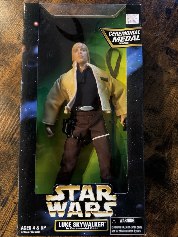 Kenner Star Wars Action Collection 12” Luke Skywalker in Ceremonial Gear 1997