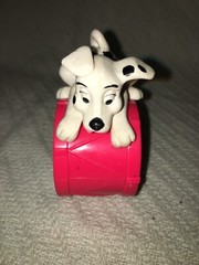 Lot of 8 pieces 101 Dalmatians Figures: 3- Cruella de Vil 5- Pups LOT # 15