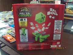 Brand New Minecraft Exploding RC Creeper Car Lights & Sounds w/ DLC Code Mattel