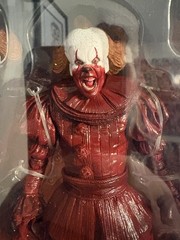 NEW RARE NECA ULTIMATE BLOOD PENNYWISE 7″ Welcome to Derry IT In Hand Look!!