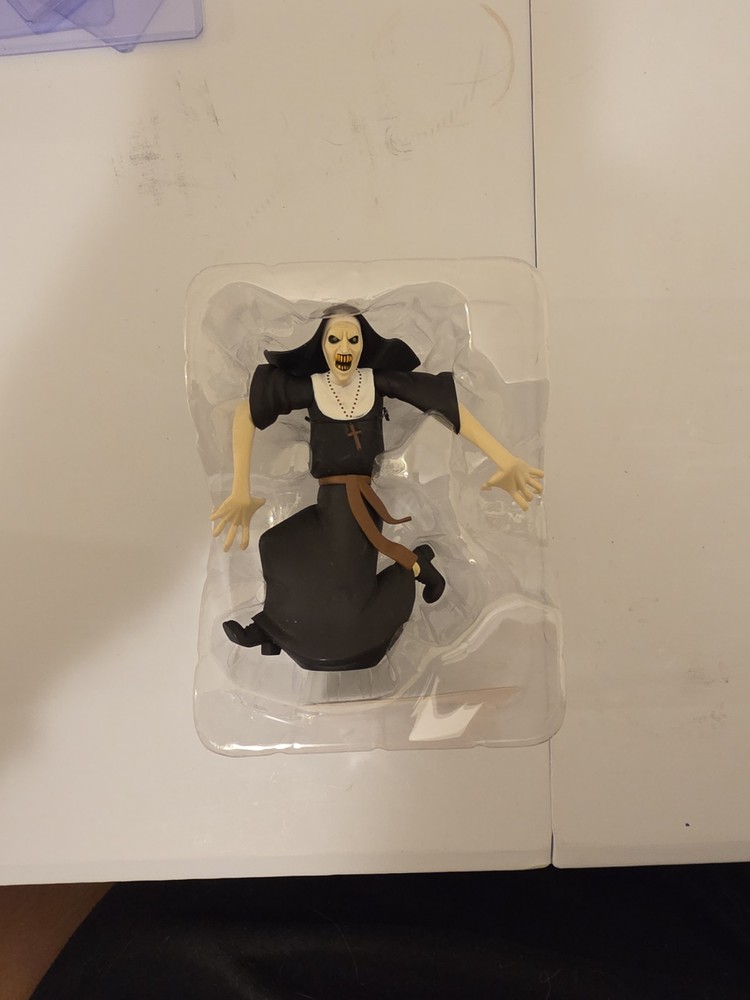 NECA Toony Terrors The NUN from The Conjuring LOOSE – AWESOME!