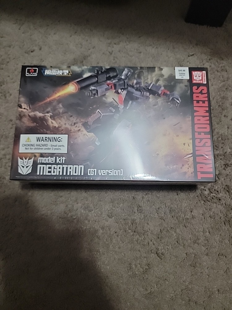 FLAME TOYS 2024 TRANSFORMERS G1 MEGATRON 6″ FURAI MODEL KIT ROBOT