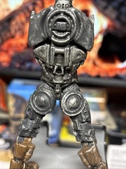 Rare REAL STEEL Atom figure 5″ Series 2 JunkYard Atom Missing Arms Parts/Repair