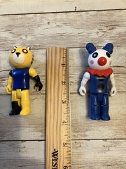 Roblox Piggy Tigry And Clown Action Figures Lot Of 2