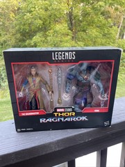 Korg and Grandmaster Hasbro Marvel Legends 80th Figure 2 Pack Thor Ragnarok