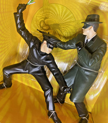 The Green Hornet & Kato – 12″ Figures Set Sideshow Toys Bruce Lee & Van Williams