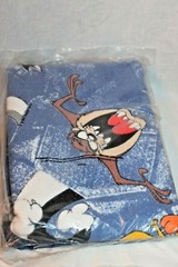 NEW IN PACKAGE VINTAGE 1999 TWEETY LOONEY TUNES 45″ 60″ POLYESTER BLANKET