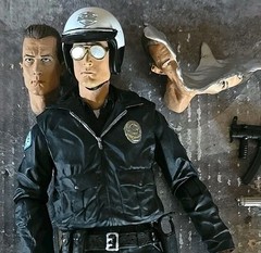NECA Ultimate Terminator 2 Judgment Day T-1000 Motorcycle Cop 7″ Figure C *Read*