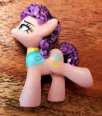 Lot of 3 My Little Pony Friendship is Magic Blind Bag 2″ Figures Glitter Mane
