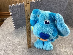 Blues Clues Dancing Toy Blue Nick Jr Fisher Price 14in 2004 Chicka Chicka Conga