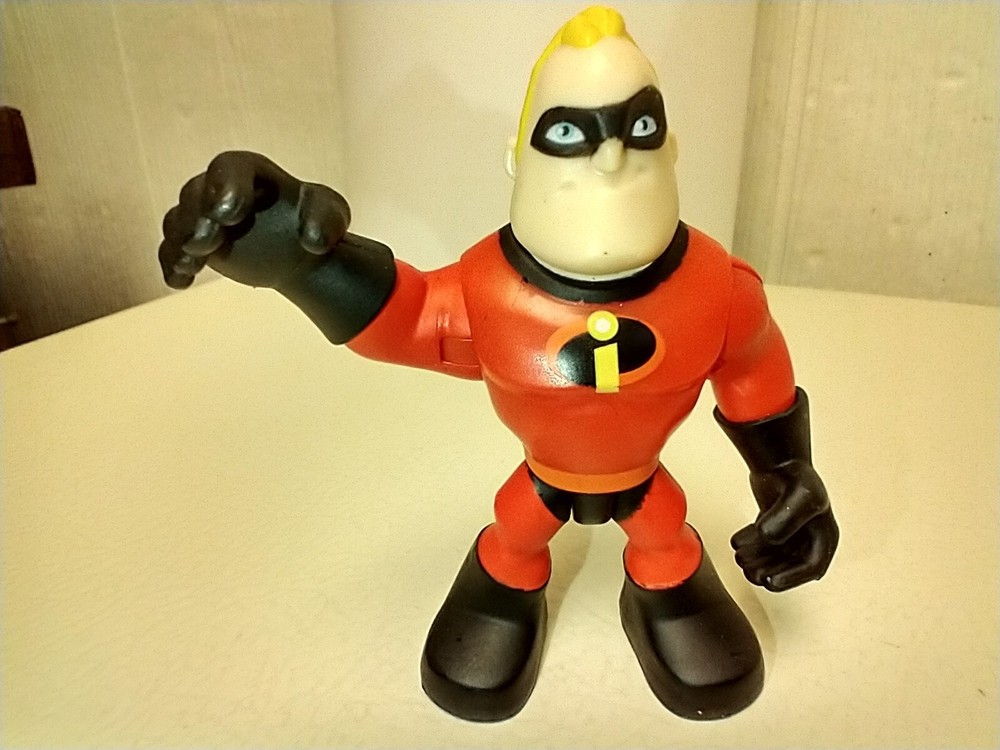 Disney Pixar Jakk’s Mr. Incredible The Incredibles 2 Junior Supers 3″ 7/26/23.